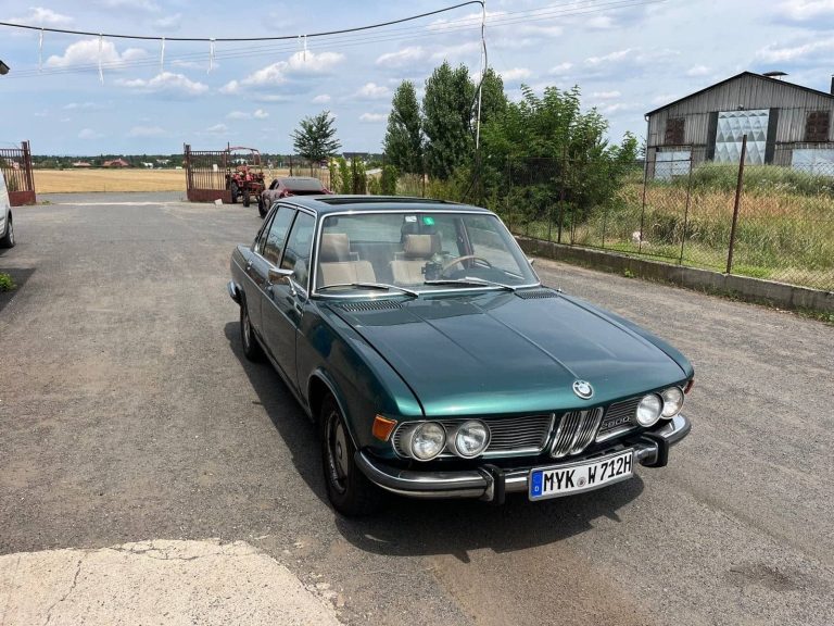 1970 BMW e3 2800 restoration