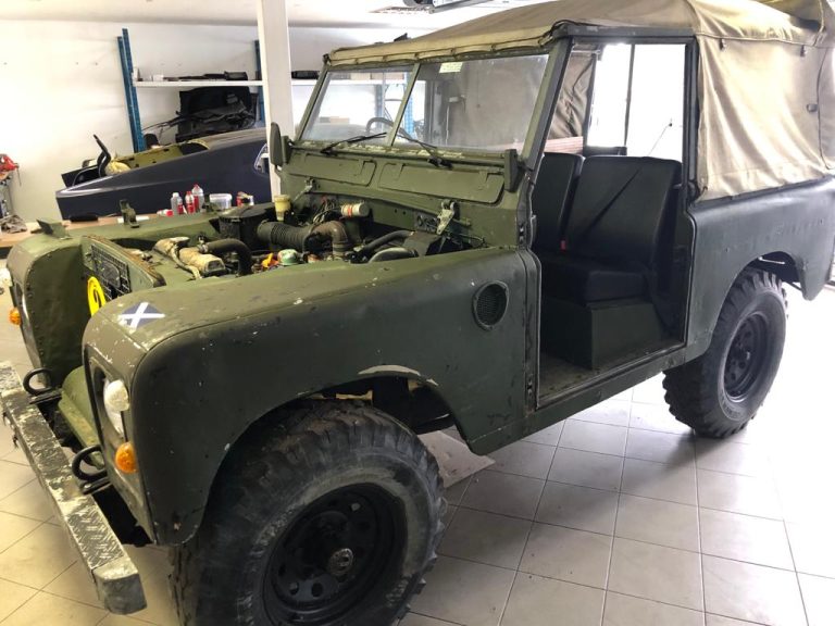 Land Rover 88 3.Series, 1979 restoration