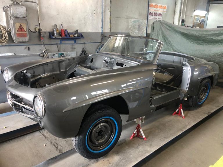 Mercedes Benz 190SL W121, 1960 restoration