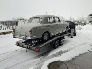 Mercedes Benz 220SE Ponton W128, 1959 restoration