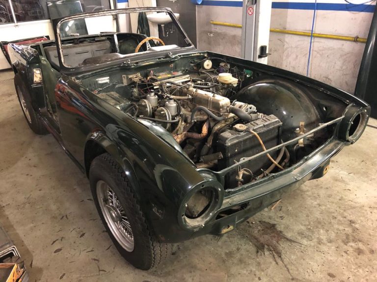 Triumph TR6 Roadster, 1975 restoration